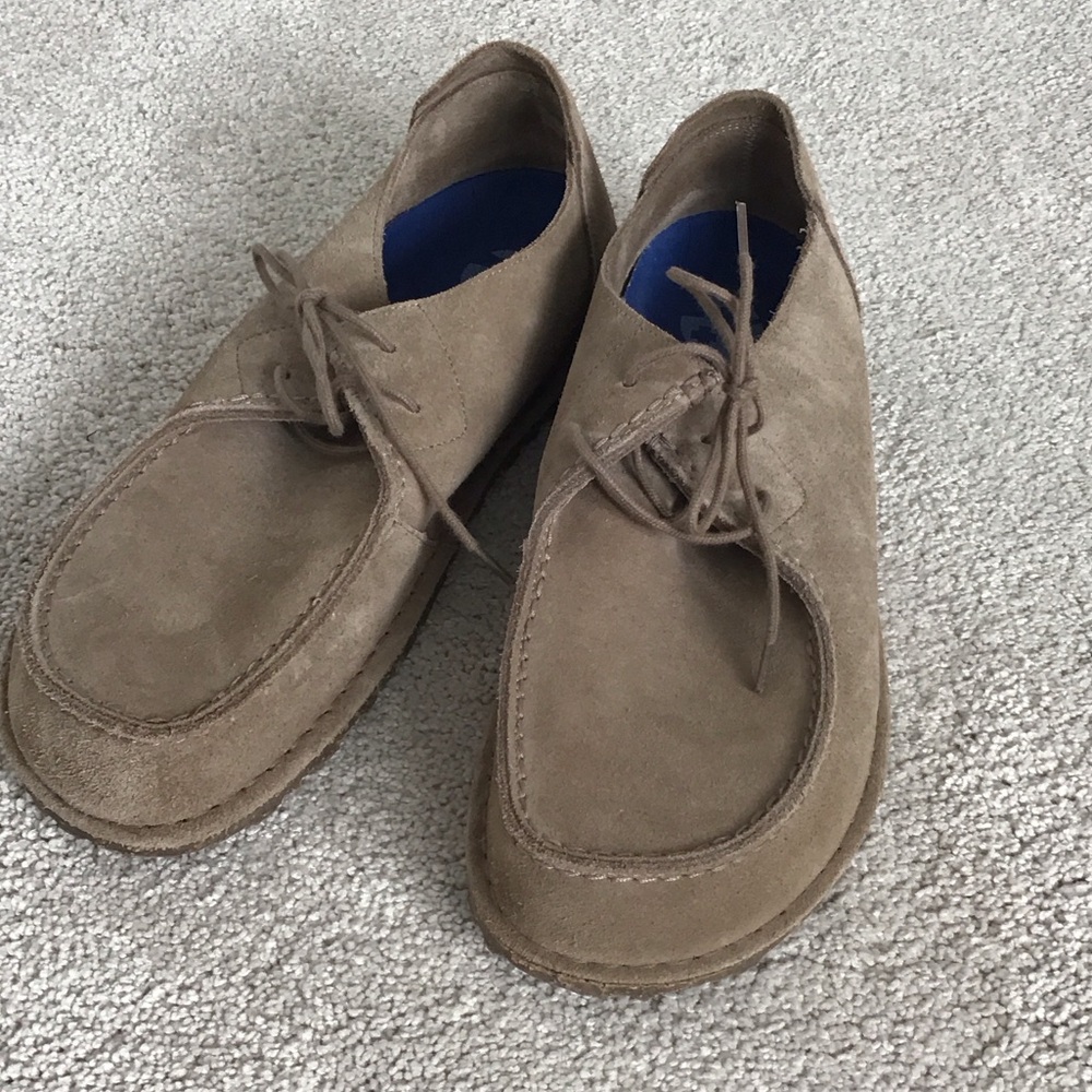 Birkenstock Men's Suede Chukka Boots in Taupe